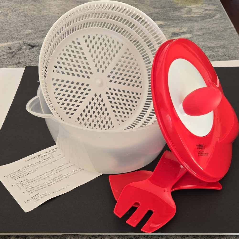 NEW Salad Spinner 5 Piece Serving Utensils Set Red & White